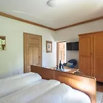 Schloss-castel Pienzenau - Guestrooms & - B&b-hotel & Restaurant 招待所