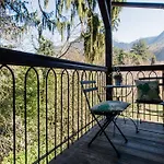 Schloss-castel Pienzenau - Guestrooms & - B&b-hotel & Restaurant Merano