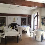 Schloss-castel Pienzenau - Guestrooms & - B&b-hotel & Restaurant