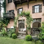 Schloss-castel Pienzenau - Guestrooms & - B&b-hotel & Restaurant 招待所 4*