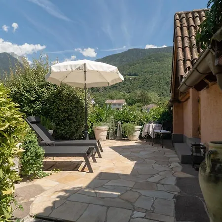 Schloss-castel Pienzenau - Guestrooms & - B&b-hotel & Restaurant Vendégház Merano