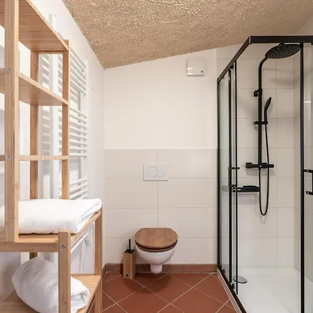 Schloss-castel Pienzenau - Guestrooms & - B&b-hotel & Restaurant Gæstehus Merano