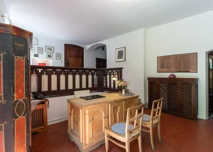 Guest house Schloss-castel Pienzenau - Guestrooms & - B&b-hotel & Restaurant