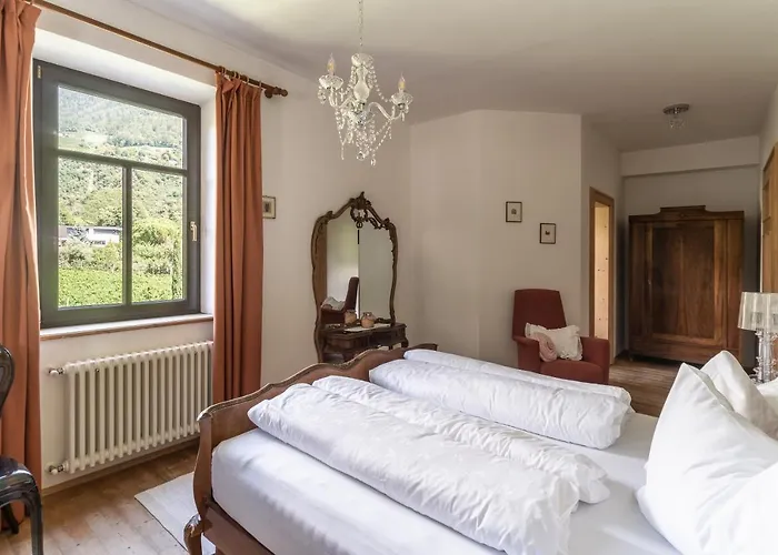 Schloss-castel Pienzenau - Guestrooms & - B&b-hotel & Restaurant ゲストハウス 4*