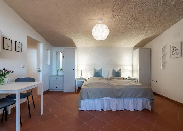 Gasthof Schloss-castel Pienzenau - Guestrooms&apartments - B&b-hotel&restaurant