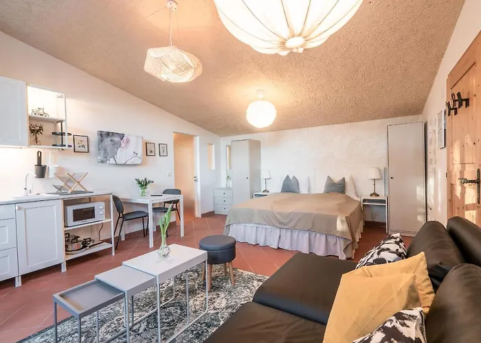 Schloss-castel Pienzenau - Guestrooms & - B&b-hotel & Restaurant ゲストハウス 4*