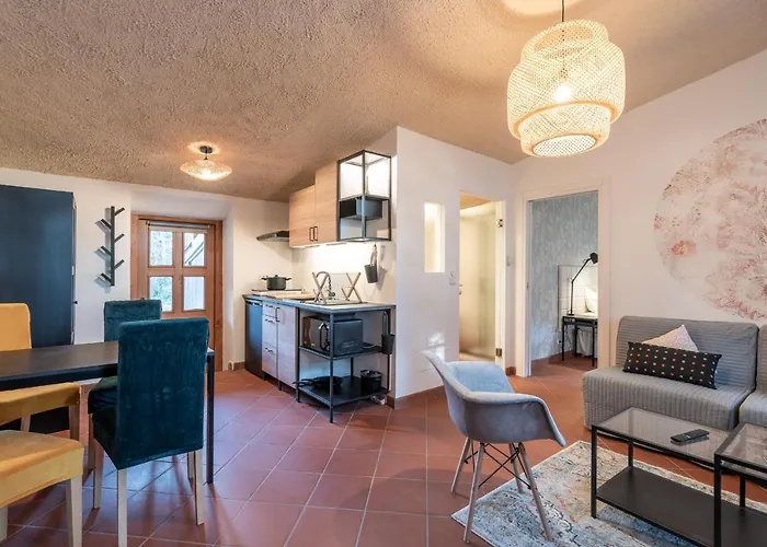 Gasthof Schloss-castel Pienzenau - Guestrooms&apartments - B&b-hotel&restaurant Meran