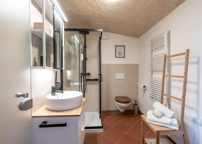 Gasthof Schloss-castel Pienzenau - Guestrooms&apartments - B&b-hotel&restaurant Meran