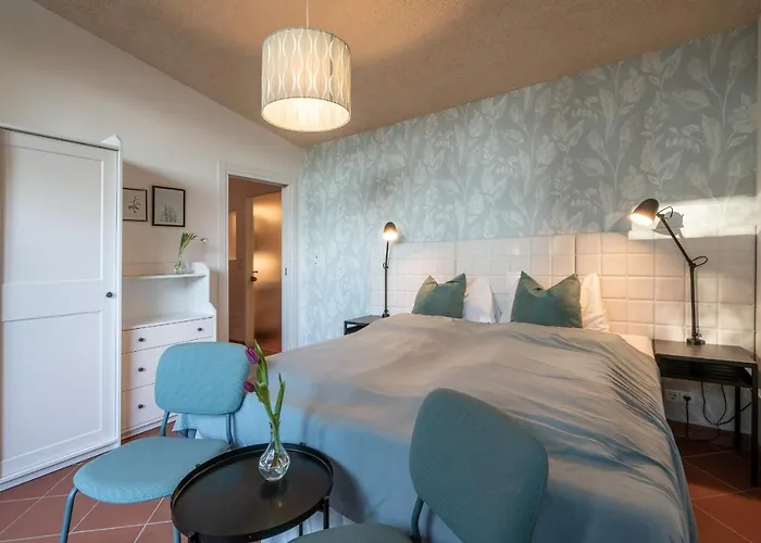 Schloss-castel Pienzenau - Guestrooms & - B&b-hotel & Restaurant 4*