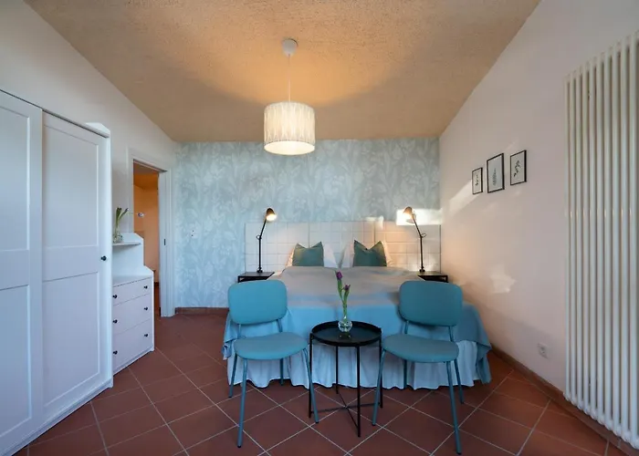 Schloss-castel Pienzenau - Guestrooms & - B&b-hotel & Restaurant 4*