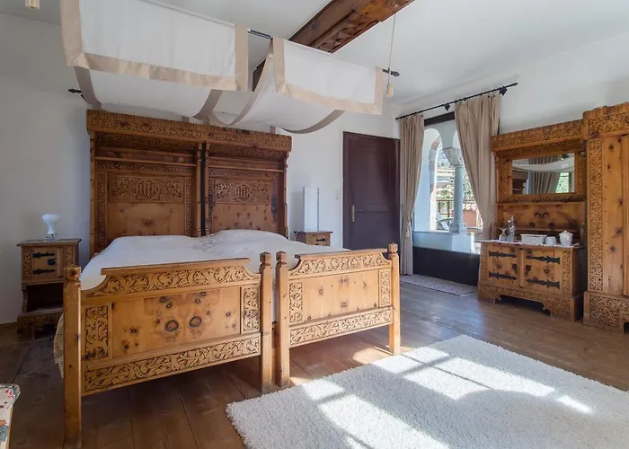 Schloss-castel Pienzenau - Guestrooms&apartments - B&b-hotel&restaurant Gasthof