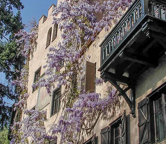 Schloss-castel Pienzenau - Guestrooms & - B&b-hotel & Restaurant 招待所